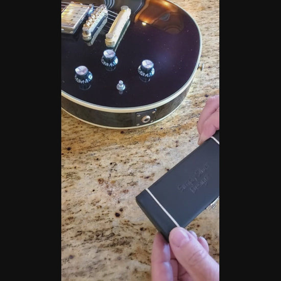 50 Caliber BMG Brass Guitar Knobs on black LesPaul Video